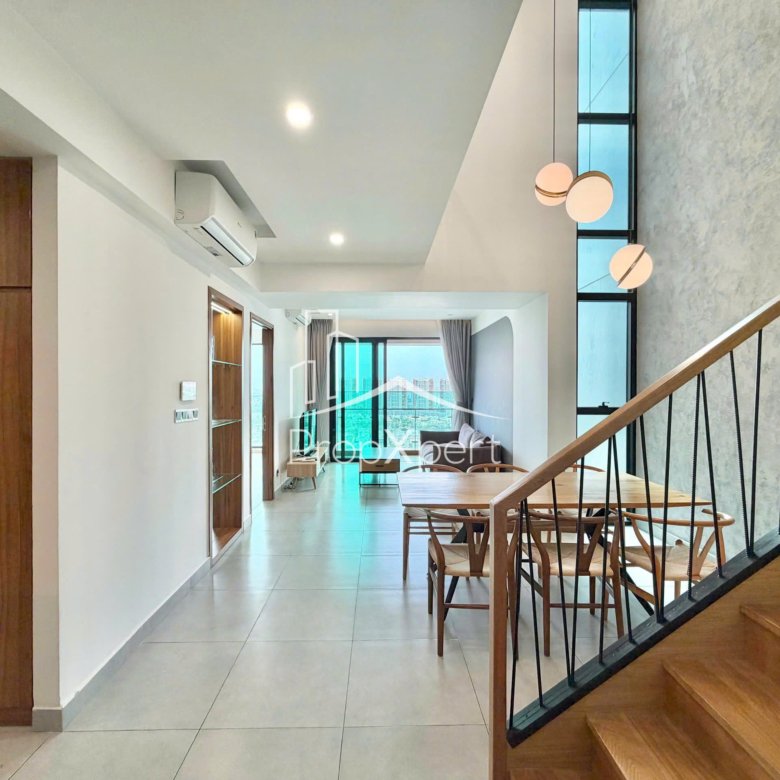 Feliz en Vista / 3BR / $1,820