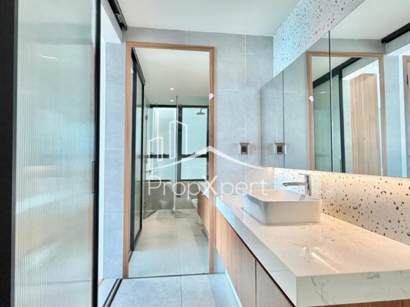 Feliz en Vista / 3BR / $1,820