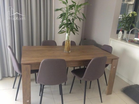 City Garden / 3BR / $1,900