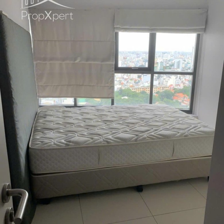 City Garden / 3BR / $1,900