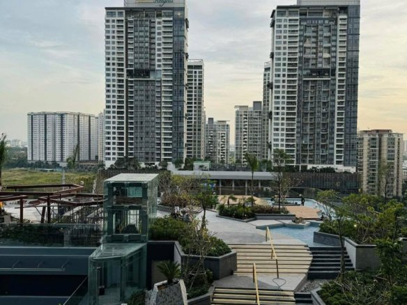 Lumiere Riverside / 1BR / $1,290