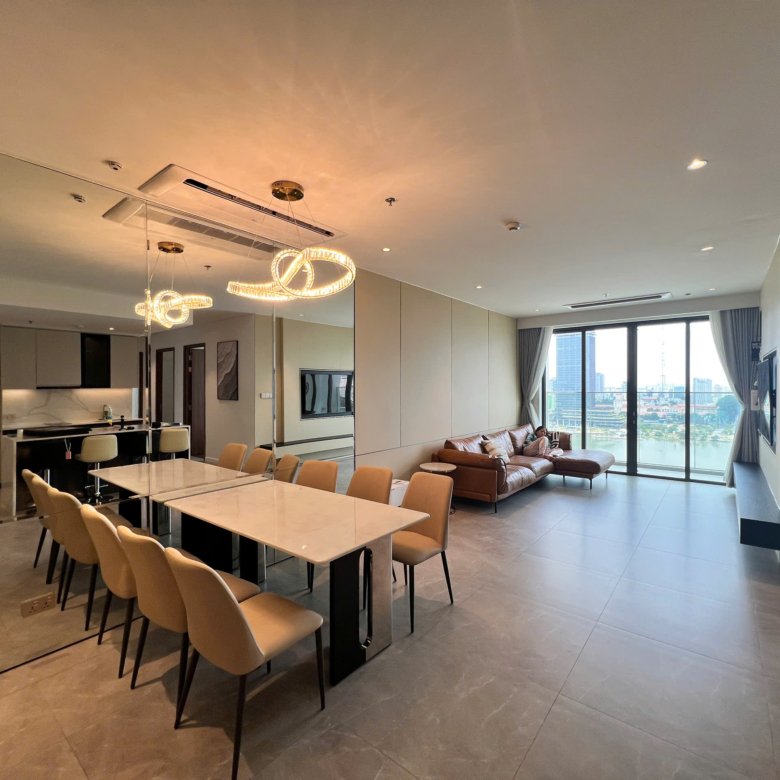 The Metropole / 3BR / $3,800