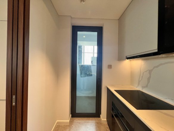The Metropole / 3BR / $3,800