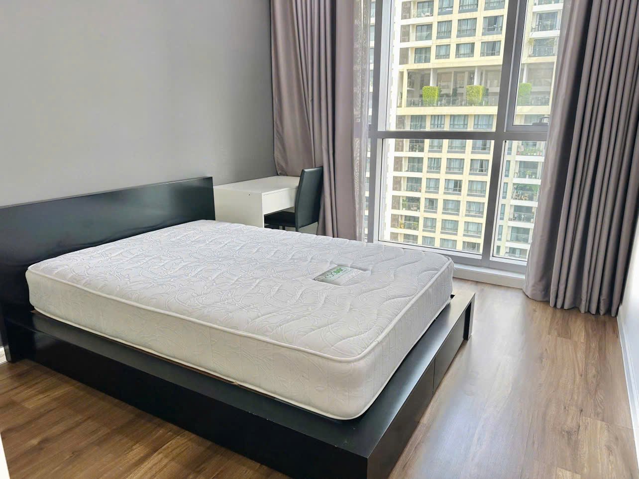 Estella Heights / 3BR / $3,300