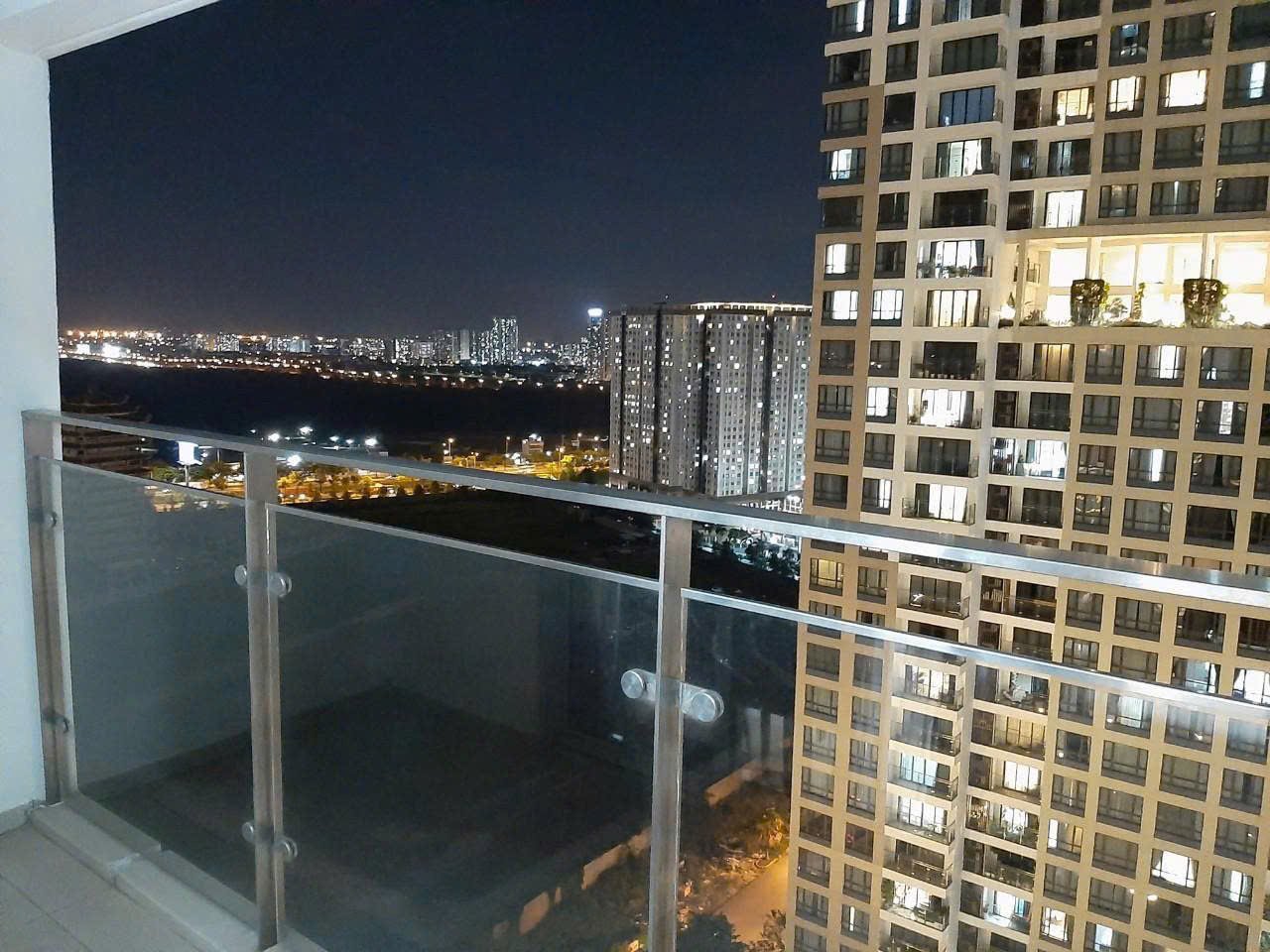 Estella Heights / 3BR / $3,300