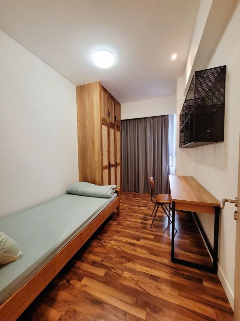 Riverpark Premier / 3BR / $3,300