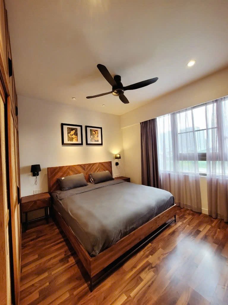Riverpark Premier / 3BR / $3,300