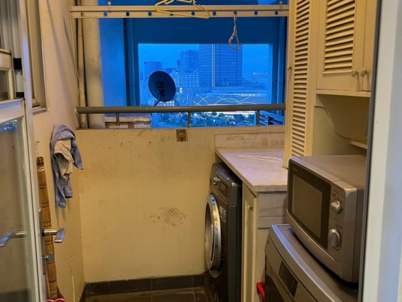 Happy Valley / 3BR / $950