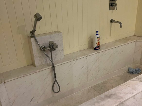 Happy Valley / 3BR / $950