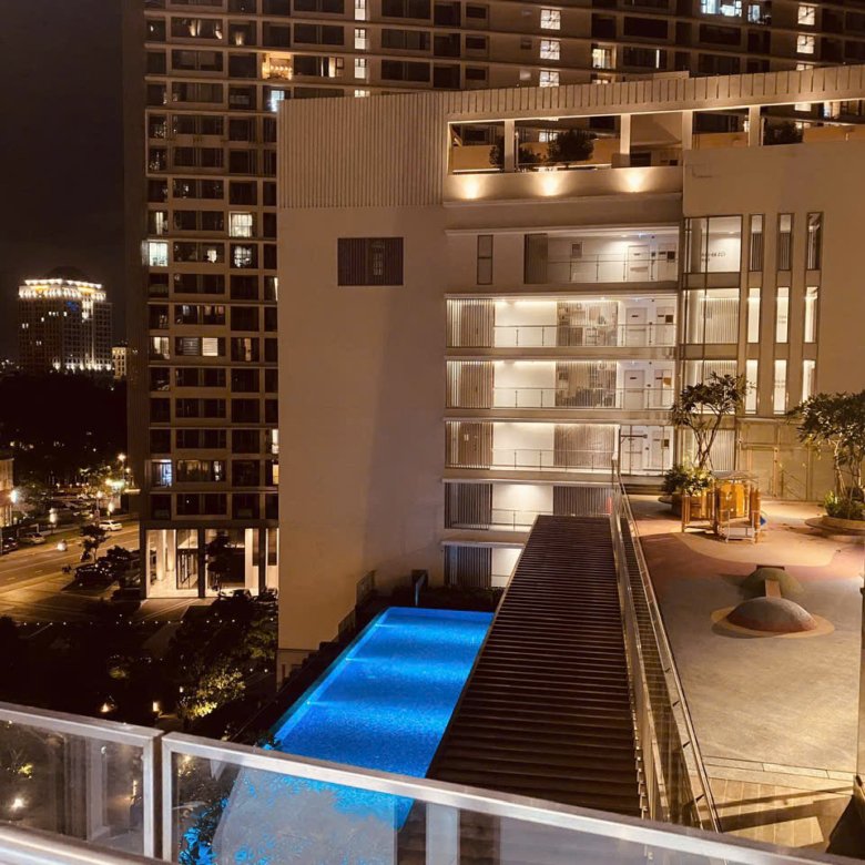 MIDTOWN / 2BR / $1,520