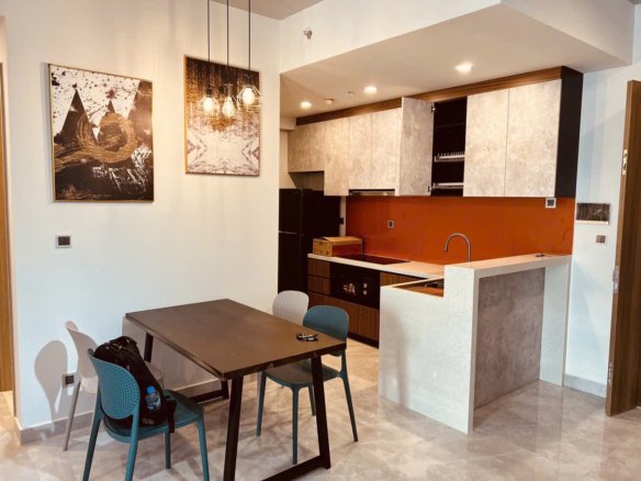 MIDTOWN / 2BR / $1,520