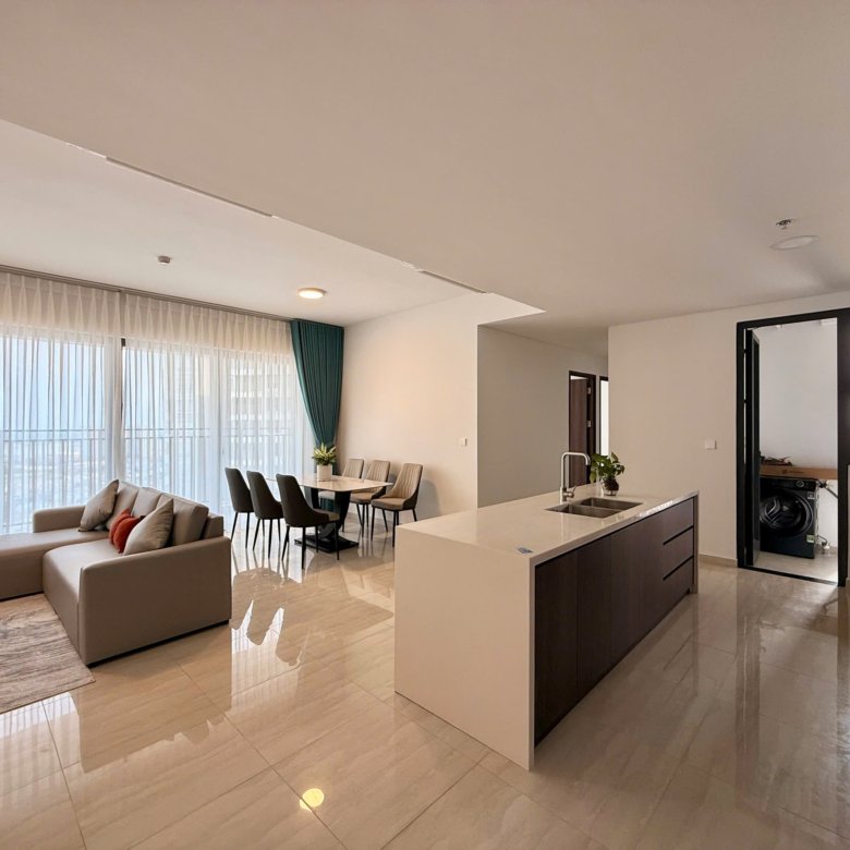 The Infinity / 3BR / $1,710