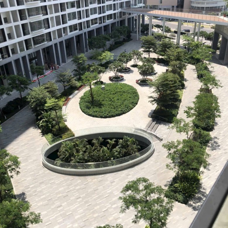 MIDTOWN / 3BR / $2,280