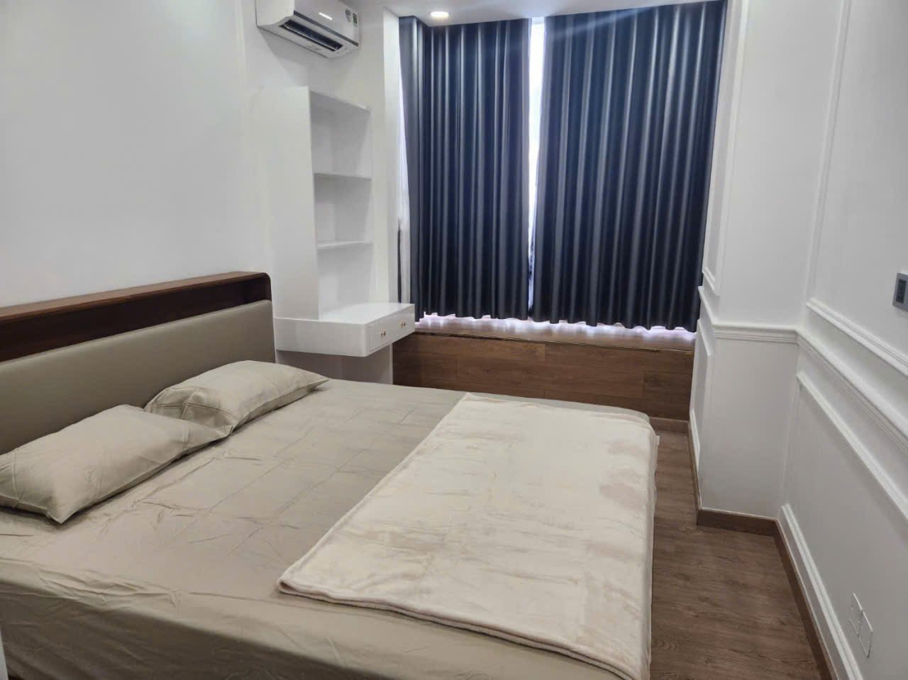 MIDTOWN / 3BR / $2,280