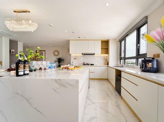 Nam Phuc Le Jardin / 4BR Pent House / $4,180