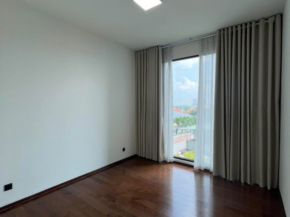 D’edge Thảo Điền / 3BR / $2,220