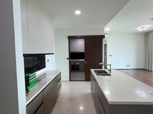 D’edge Thảo Điền / 3BR / $2,220