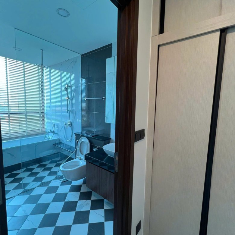 D’edge Thảo Điền / 3BR / $2,220