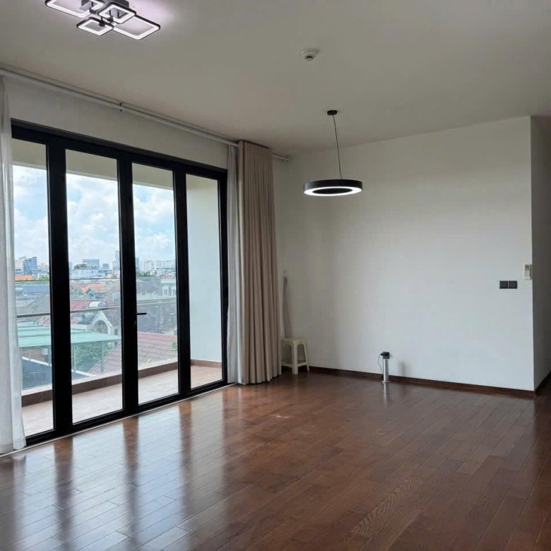 D’edge Thảo Điền / 3BR / $2,220