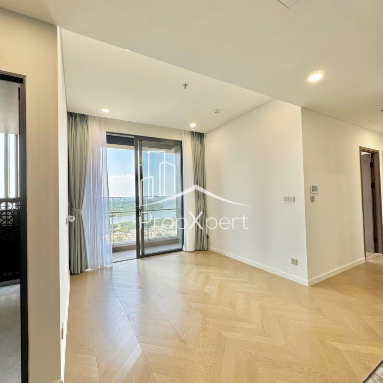 Lumiere Riverside / 2BR / $1,065