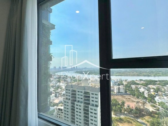 Lumiere Riverside / 2BR / $1,065