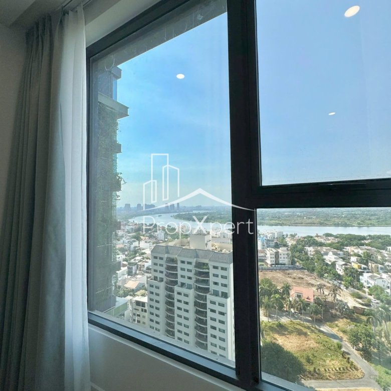 Lumiere Riverside / 2BR / $1,065
