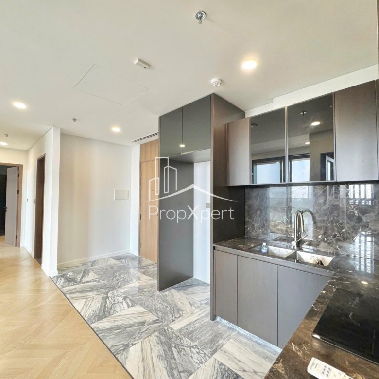 Lumiere Riverside / 2BR / $1,065