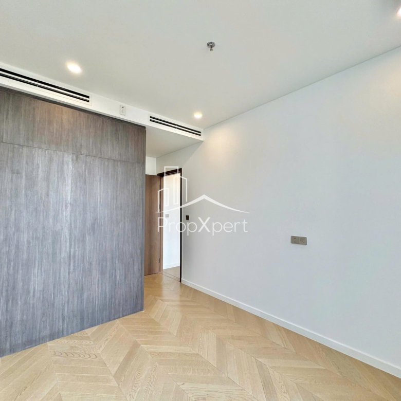 Lumiere Riverside / 2BR / $1,065
