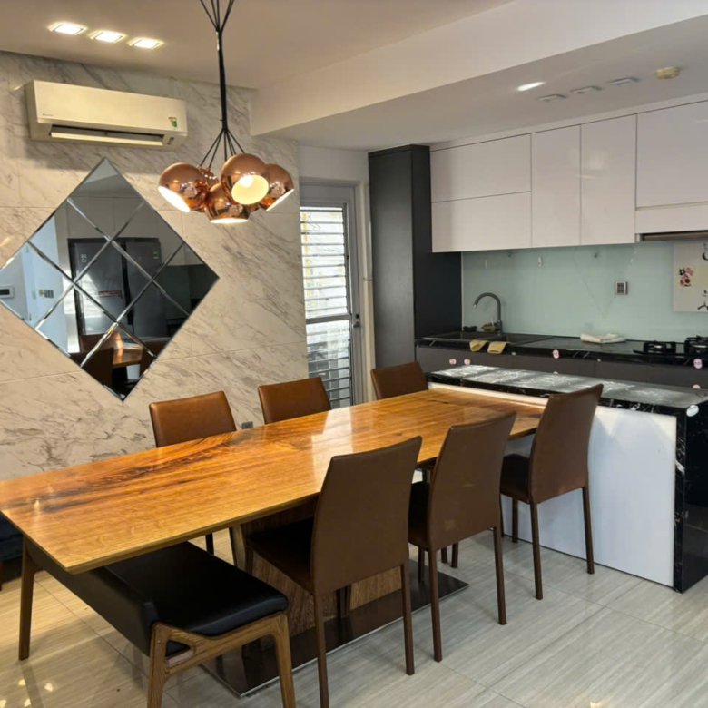 Happy Valley / 3BR / $1,520