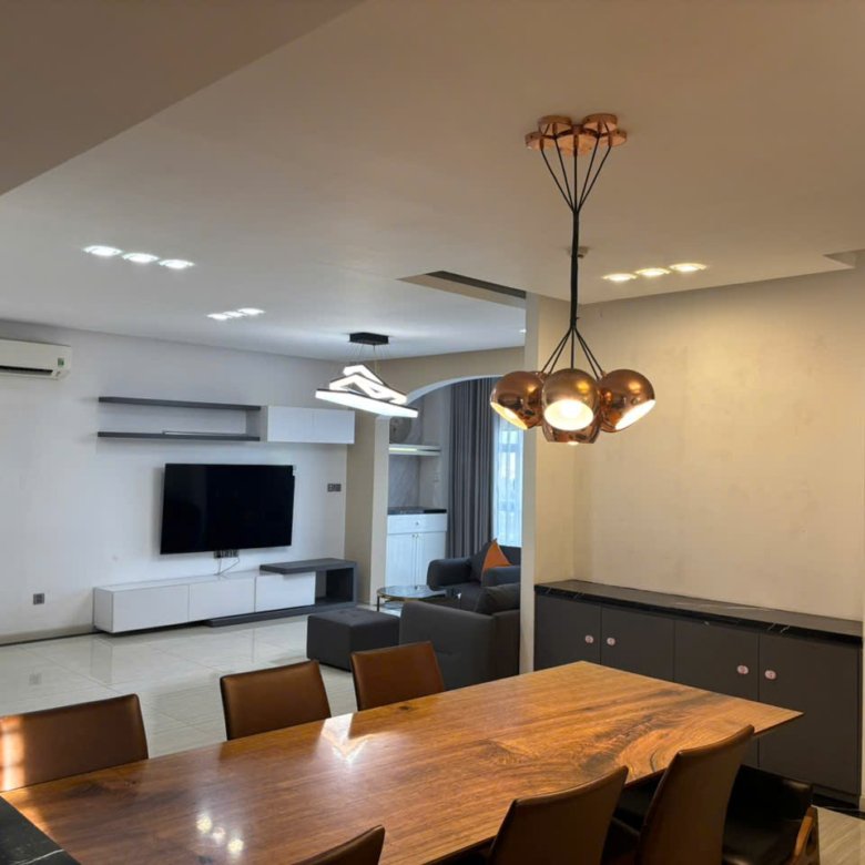Happy Valley / 3BR / $1,520