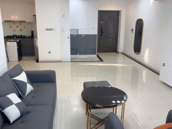 Happy Valley / 3BR / $1,520
