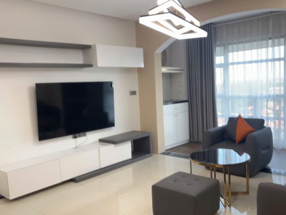 Happy Valley / 3BR / $1,520