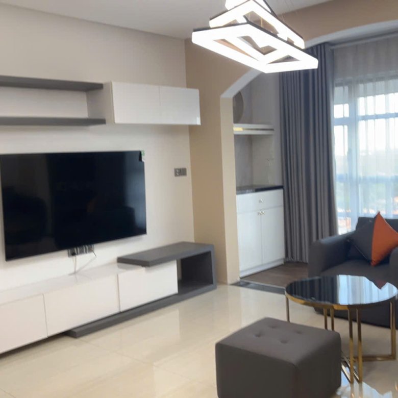 Happy Valley / 3BR / $1,520