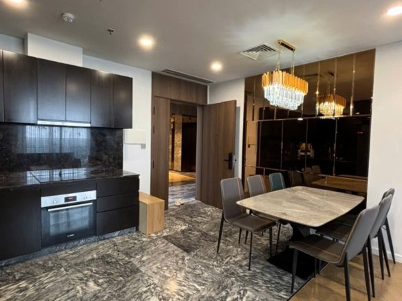 Lumiere Riverside / 3BR / $1,975