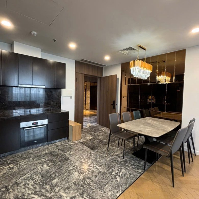 Lumiere Riverside / 3BR / $1,975