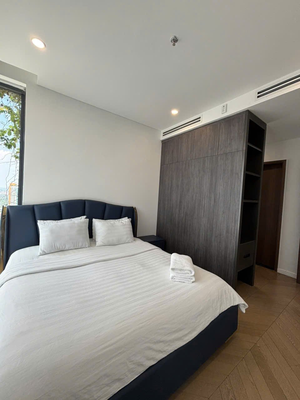 z7839152029175_ba4d9c0802ddc18a3d6f730b13a55963 Lumiere Riverside / 3BR / $1,975