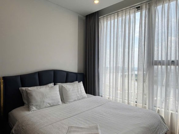 Lumiere Riverside / 3BR / $1,975