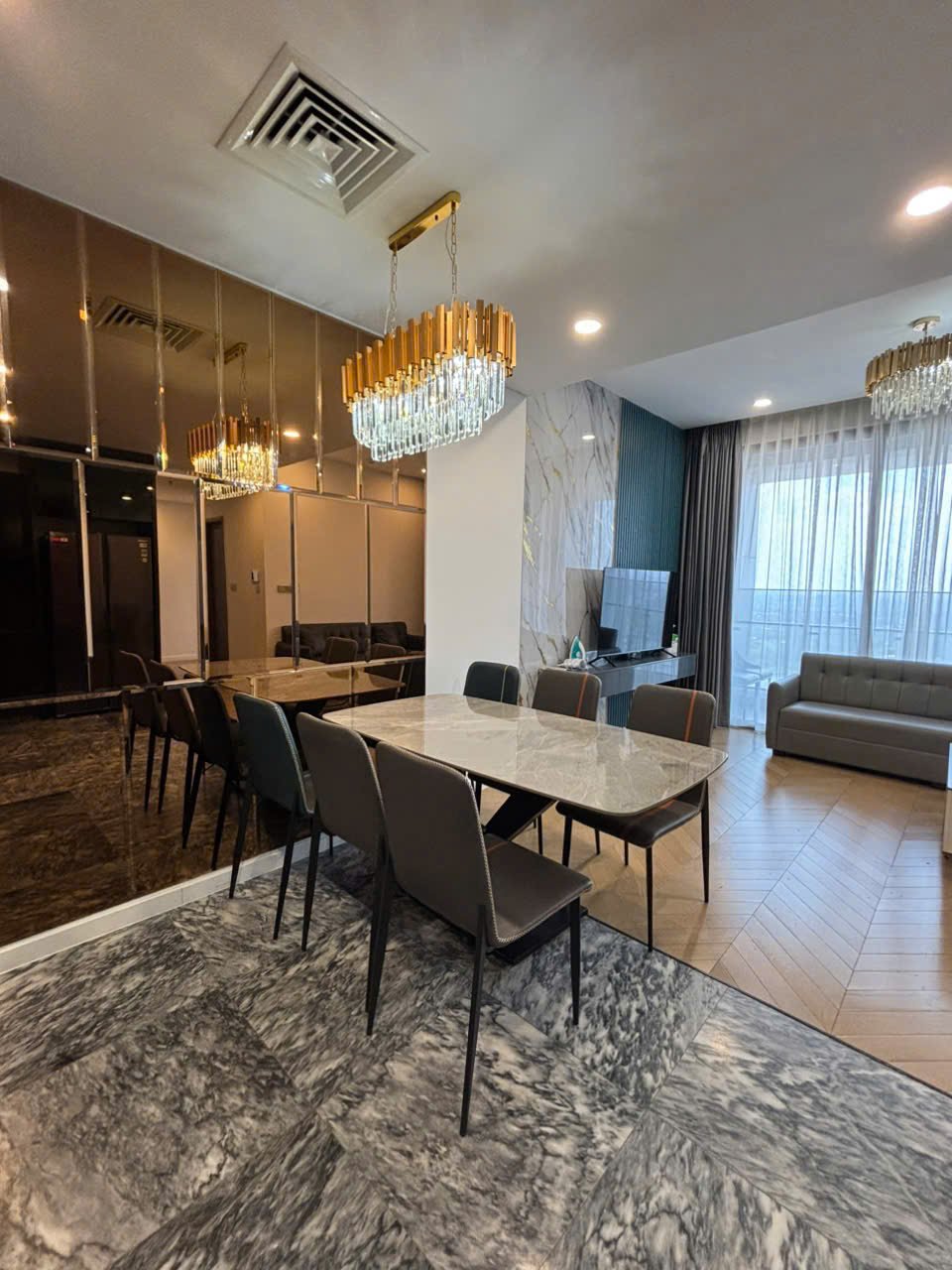 z7839152102595_402f8c882f97186303c34b9e937d2981 Lumiere Riverside / 3BR / $1,975