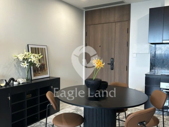 Lumiere Riverside / 3BR / $1,900