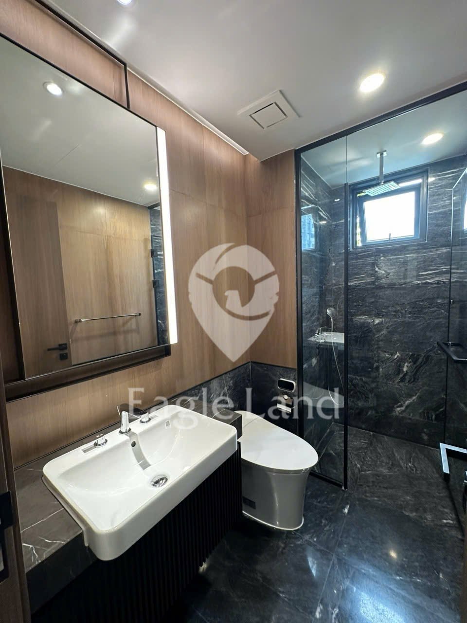 Lumiere Riverside / 3BR / $1,900