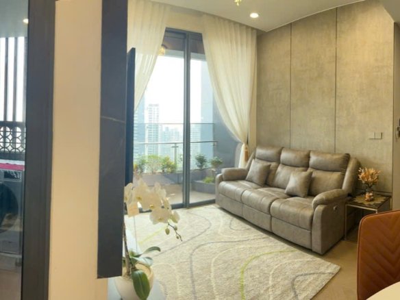 Lumiere Riverside / 2BR / $1,440