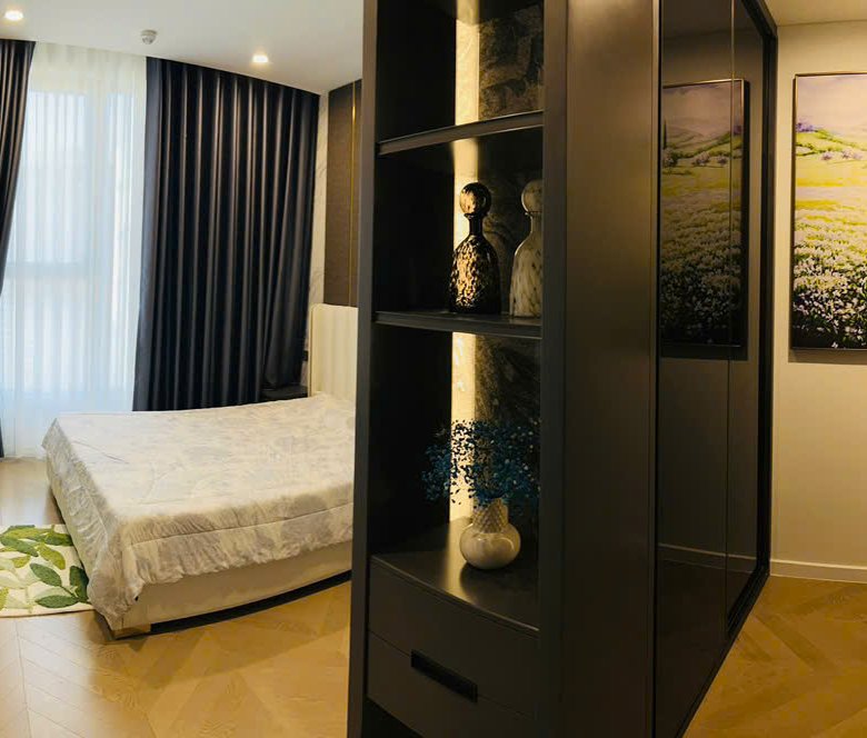 Lumiere Riverside / 2BR / $1,440