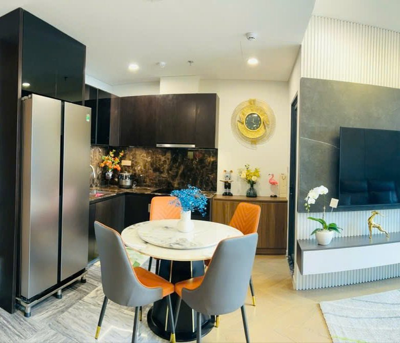 Lumiere Riverside / 2BR / $1,440