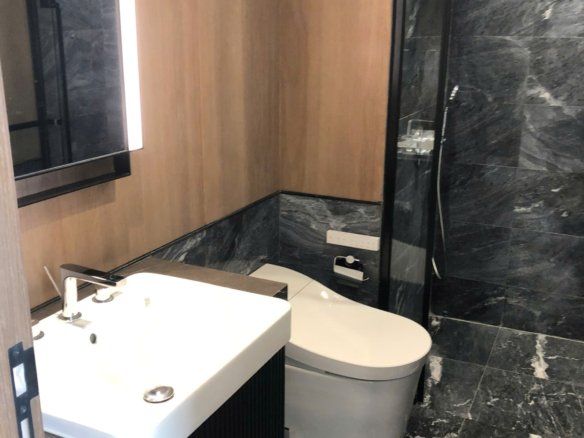 Lumiere Riverside / 1BR / $1,140