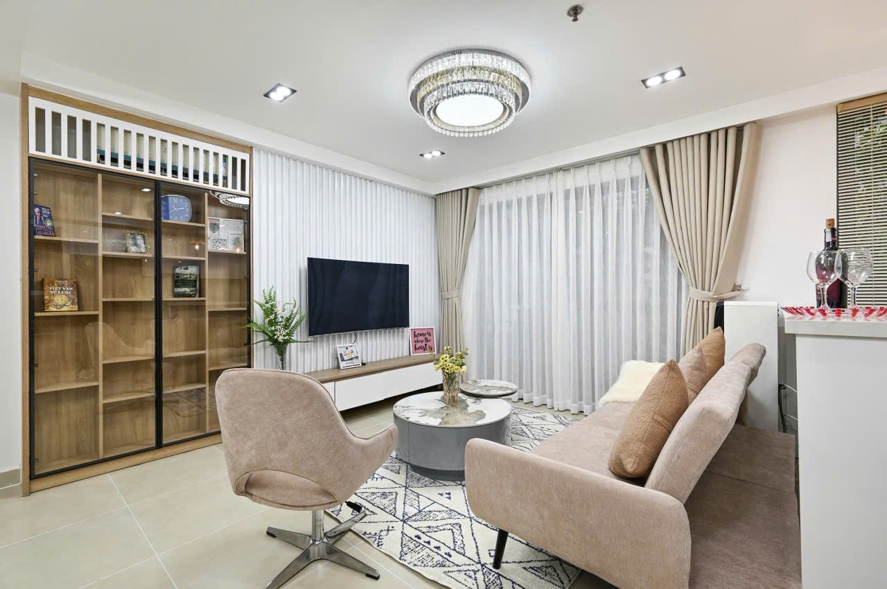 z7839179839325_d213aa7e958ba8fb26c959f05e45be3d – Copy Masteri Thao Đien / Duplex 3BR / $2,200