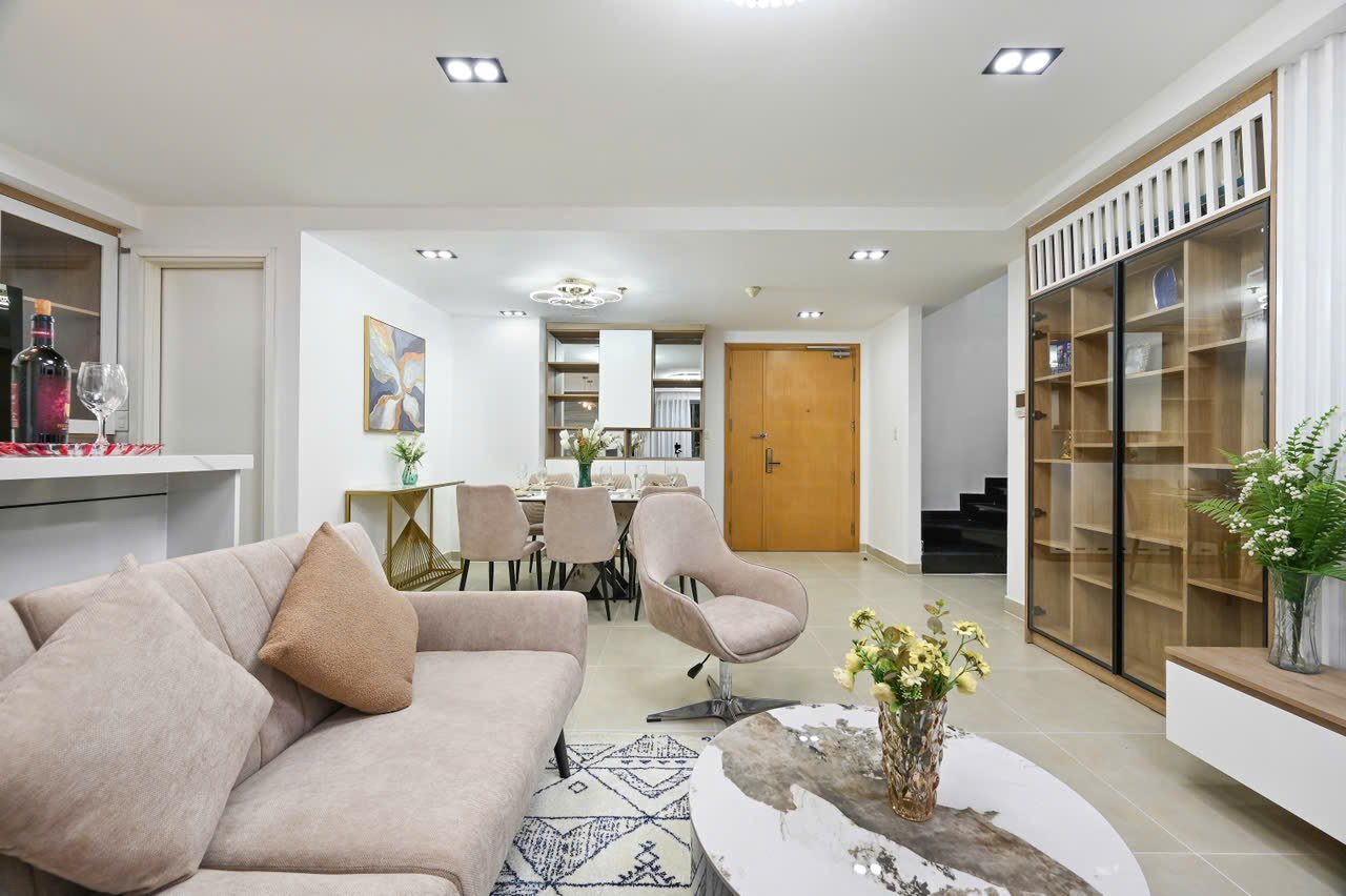 z7839179863692_5b97a31dda9725f5d209831e40c6d1c4 Masteri Thao Đien / Duplex 3BR / $2,200