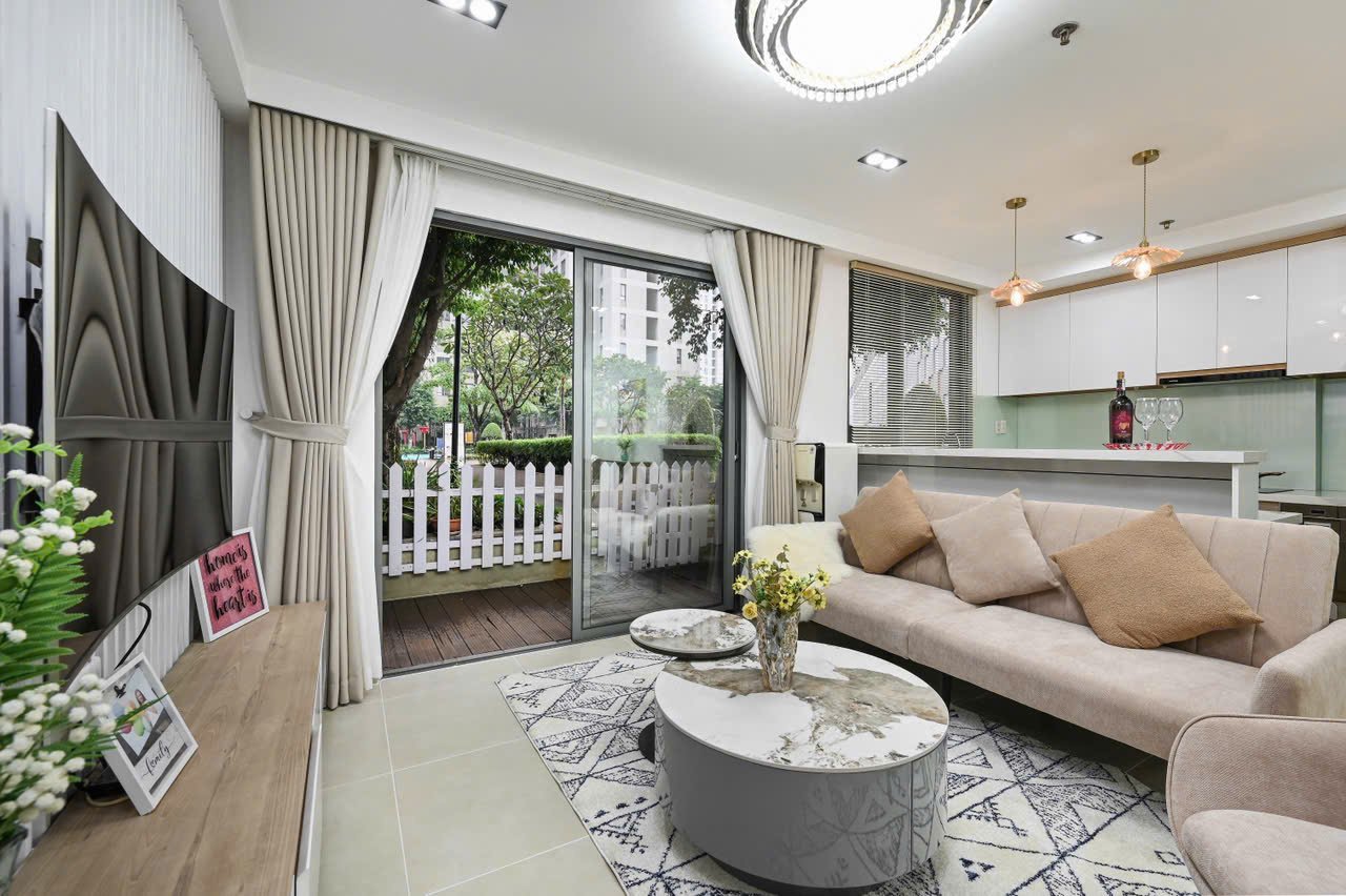 z7839179911376_1d3bce44f86ff286226fd77d2d2de7f8 Masteri Thao Đien / Duplex 3BR / $2,200