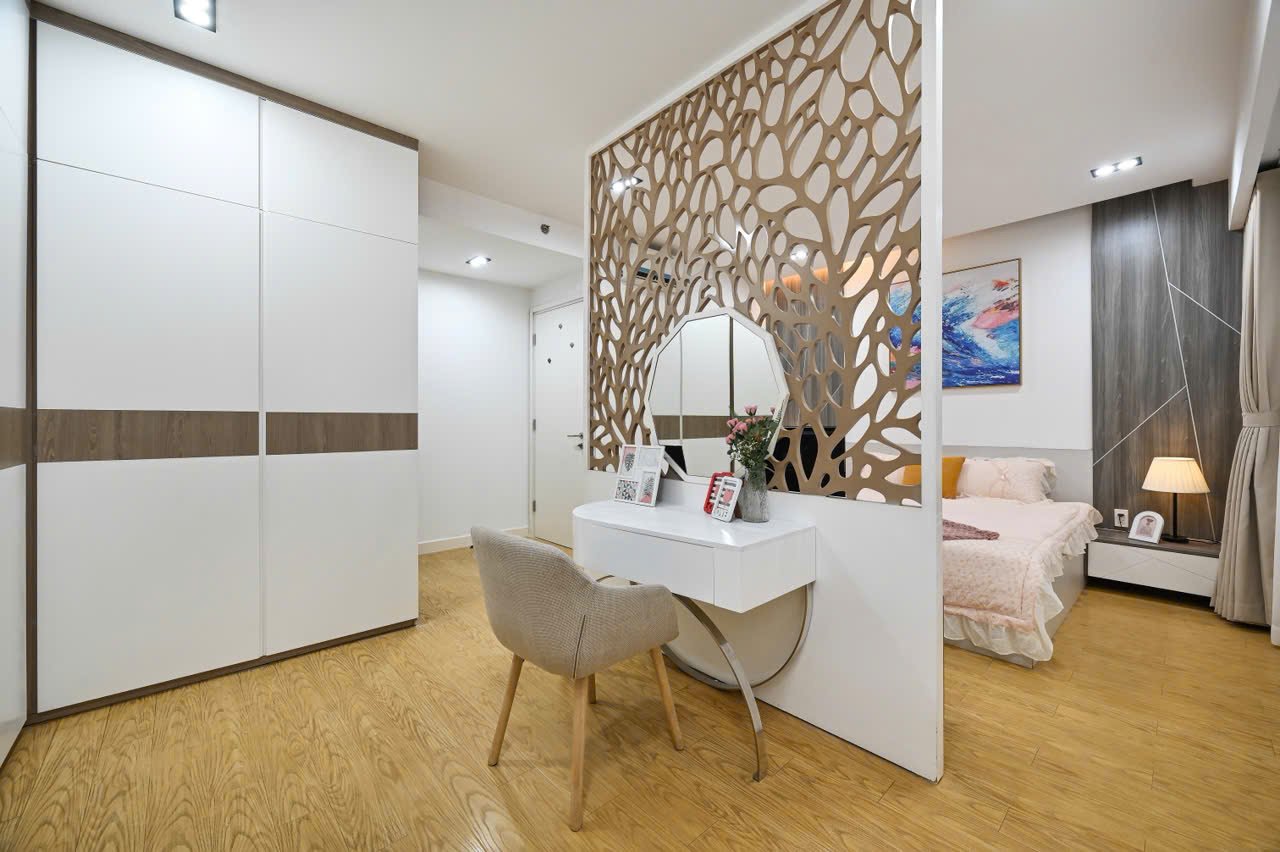 z7839180072521_d21e384938b61b013d40f14a889b9dbe Masteri Thao Đien / Duplex 3BR / $2,200