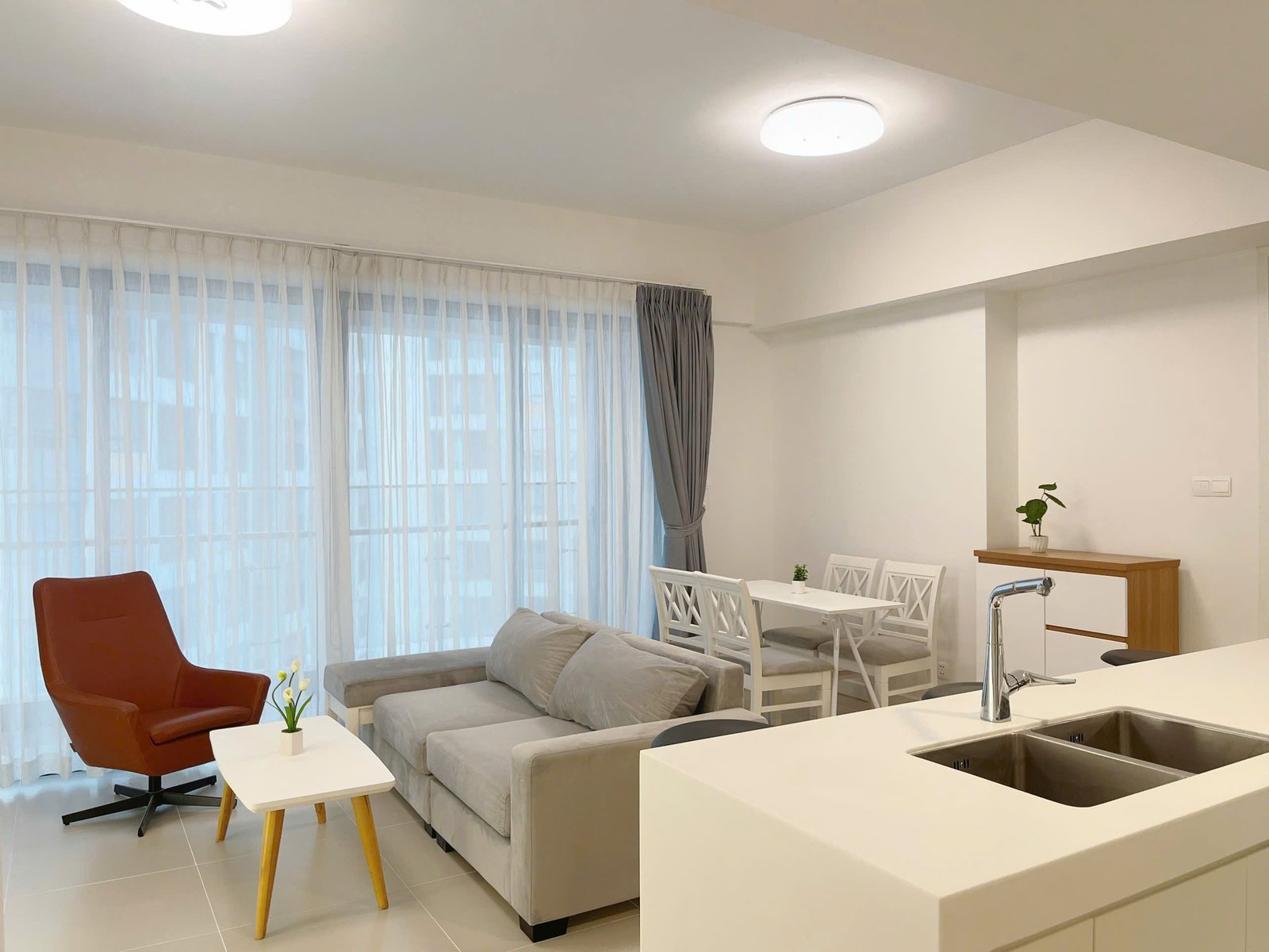 z7839236654445_0485f77465677966ca4c7cb150afb745 Gateway Thao Đien / 2BR / $1,445