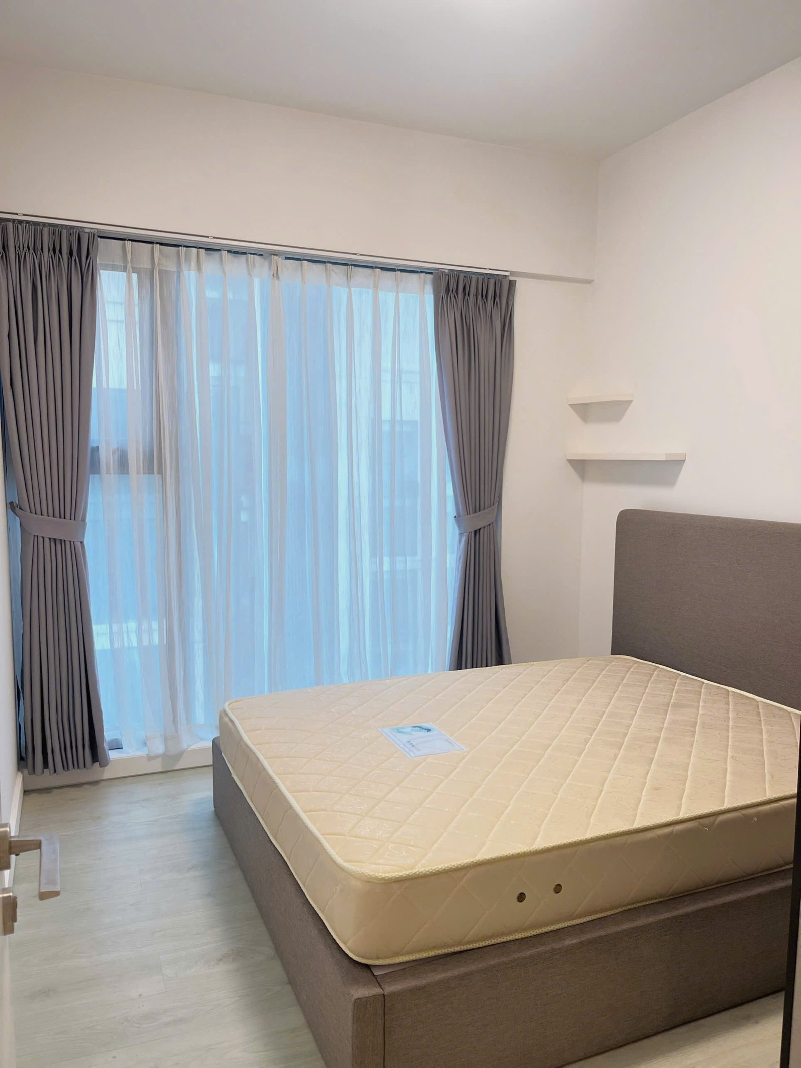 z7839236673909_d978efdec9c6ef993140e1c48ffb541f Gateway Thao Đien / 2BR / $1,445